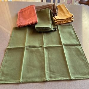 Set of 16 (4 of each color) cotton blend cloth napkins